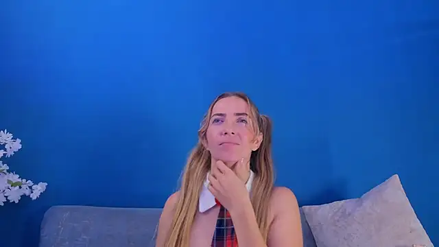 BellaMarieX live sex cam