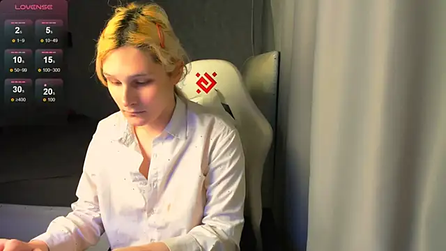 Kleo_Godde live sex cam
