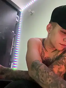 Scott_hots69's cam snapshot