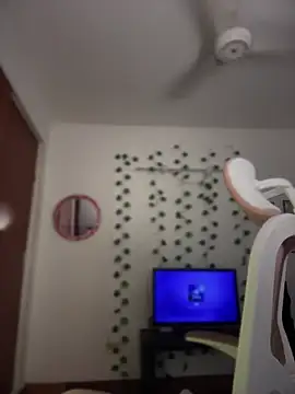 LunaXuan live sex cam