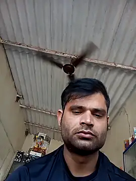 Priynkarani live sex cam