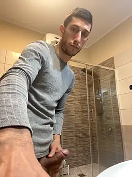 Gionnytav live sex cam