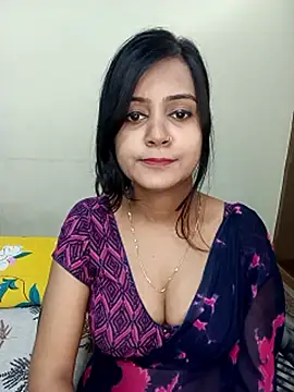 Miss-Riyasingh's cam snapshot