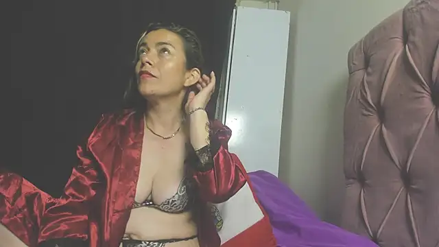 _nanycute_'s cam snapshot