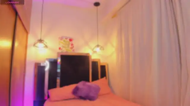 Cassiesteveens's cam snapshot