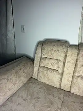 Alysson_LS's cam snapshot