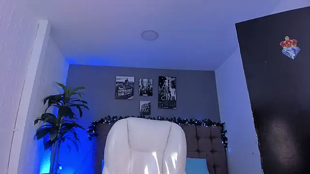 aleja_cute_'s cam snapshot