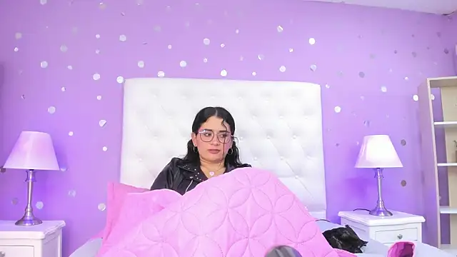 scarlette_15_'s cam snapshot