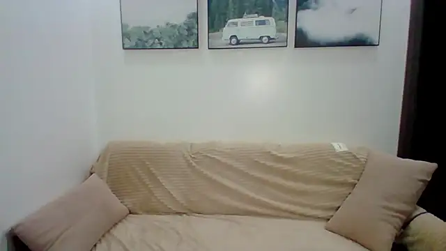 Ruri_Love's cam snapshot