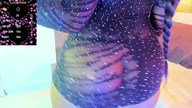 ReinaMiah's cam snapshot