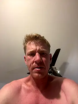 Dgamestrong's cam snapshot