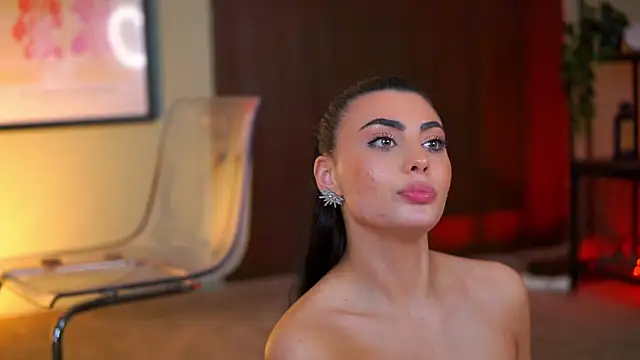 RavennaDArcy's cam snapshot