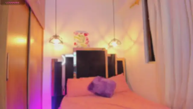 Cassiesteveens's cam snapshot