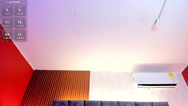 Ada__lee_'s cam snapshot