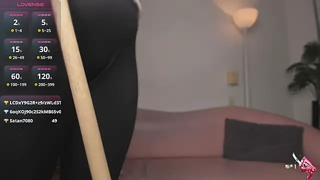 Ayha_khalaf's cam snapshot