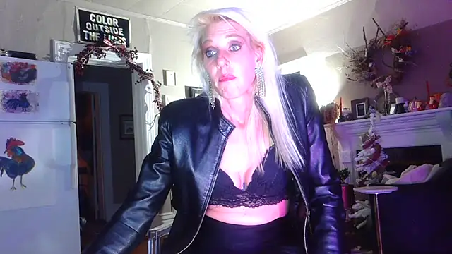 Glamazing's cam snapshot