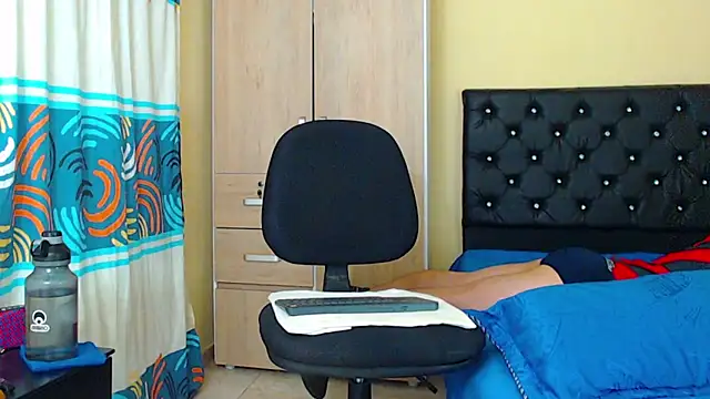 Allan_Peige's cam snapshot