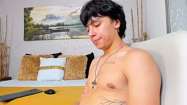 Tyler_durten's cam snapshot