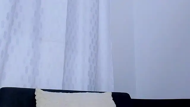 NoahhBrown live sex cam