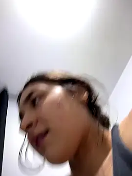 Valentina_ro live sex cam