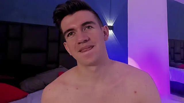 MikaelSlow live sex cam