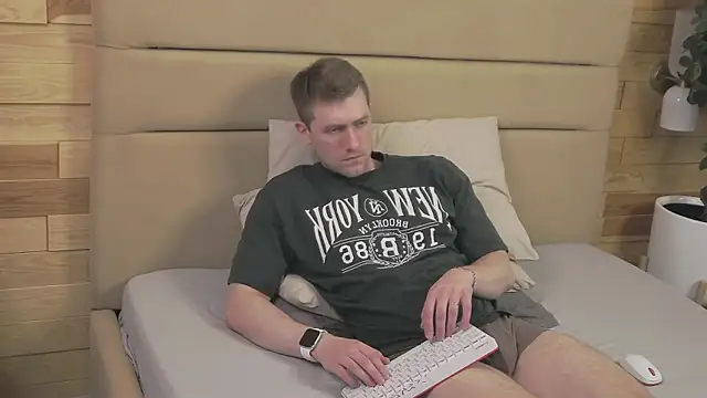 EthanPinkman live sex cam