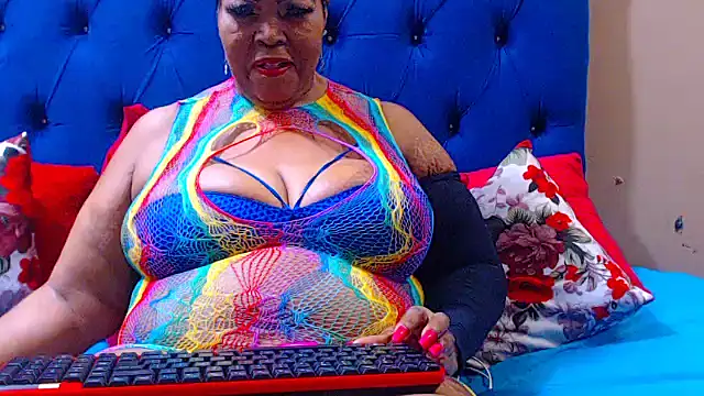 ebonycandy10 live sex cam