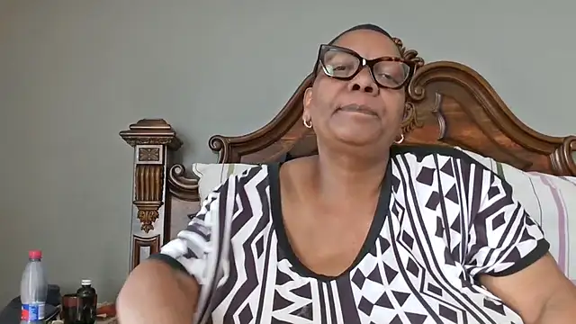 SEXYBOOBSNASS live sex cam