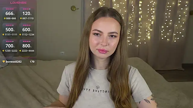 JackieMoonn live sex cam