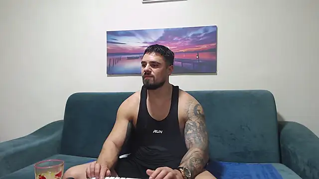 Tiberius_hunk live sex cam