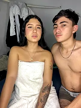 cristalxxx_hott live sex cam