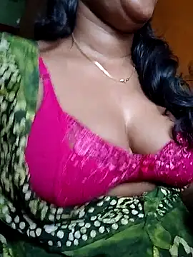 Tamilnandhini live sex cam