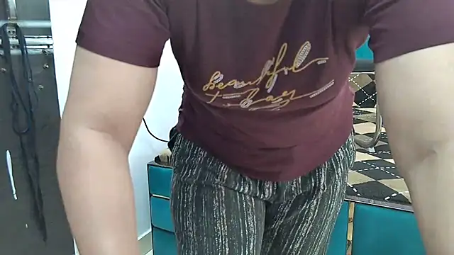 bhabhisexxy_880 live sex cam