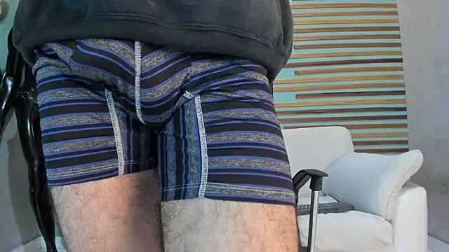 jharol_cardonaa's cam snapshot