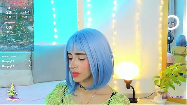 StormiRusso live sex cam