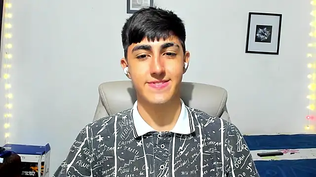 babymaik live sex cam