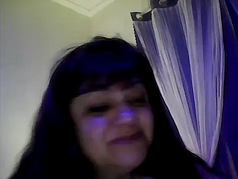 Luciouslouise72@xh live sex cam