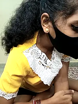 Desi_Hot_Queen live sex cam