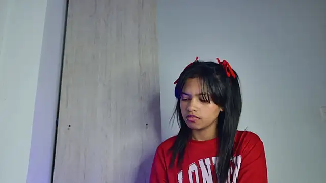 miamiller188's cam snapshot