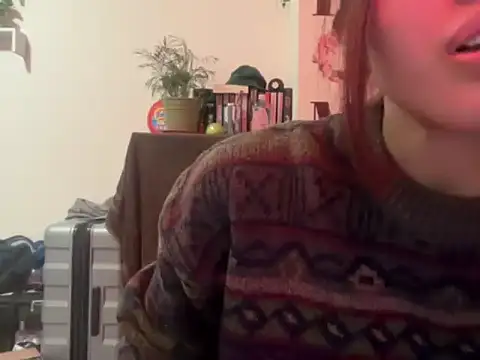 tinydaisy21's cam snapshot