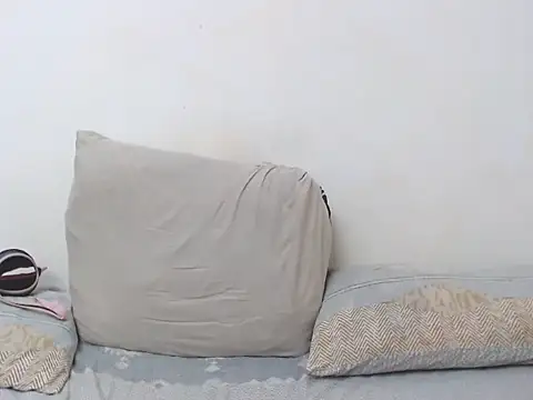 Sexboobs24xxx's cam snapshot