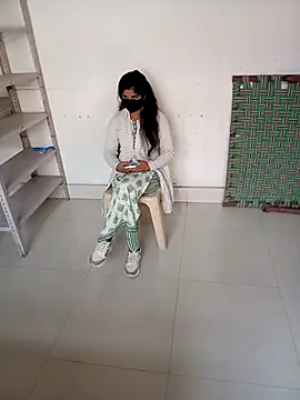 Sunita-collage's cam snapshot