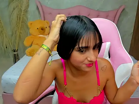 ErikaMoor's cam snapshot