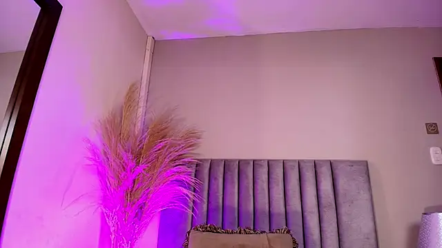 NoraDasilva's cam snapshot