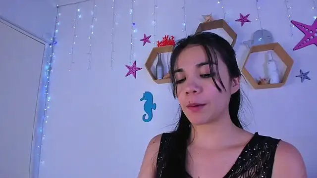 Emiily_Parkerr's cam snapshot