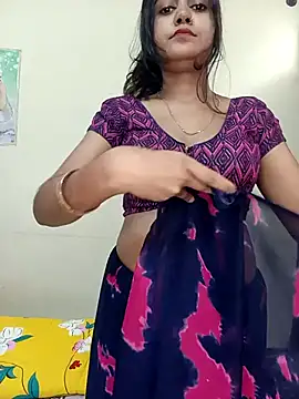 Miss-Riyasingh's cam snapshot