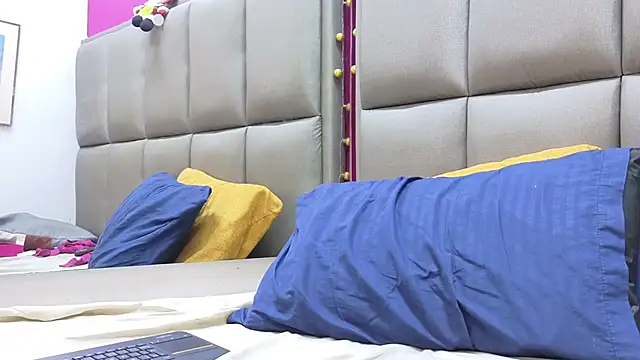 KRYSSTARITTER4's cam snapshot