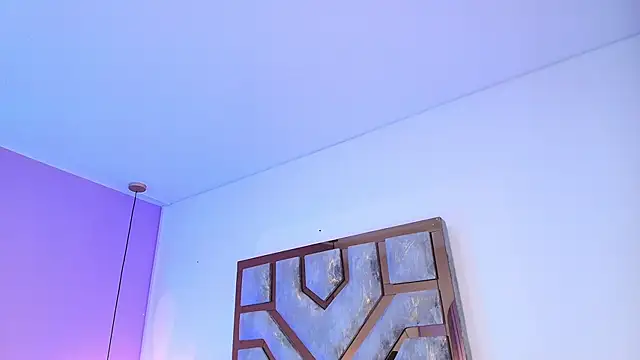 Zamira_Taylor's cam snapshot