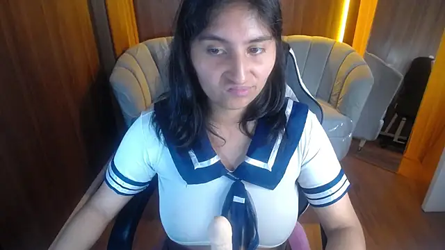 Gumball_b's cam snapshot