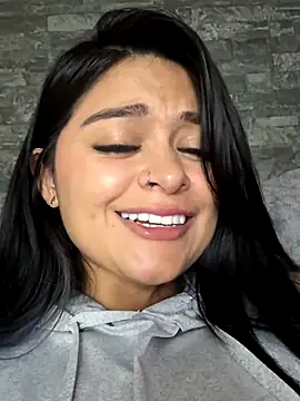 Saray_charmante's cam snapshot